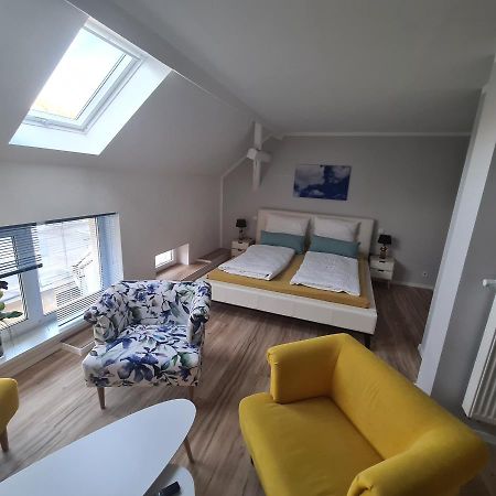 Gaestezimmer Treuen - Bed & Breakfast المظهر الخارجي الصورة